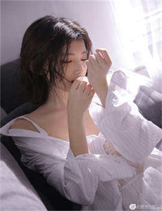 红色机尾在线观看